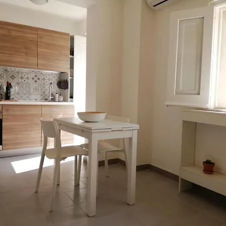 Aquila Sveva Domus Ragusa